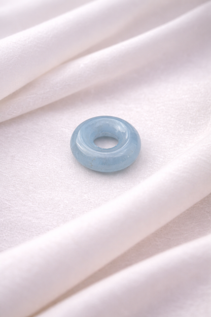 Anhänger Jade eisblau