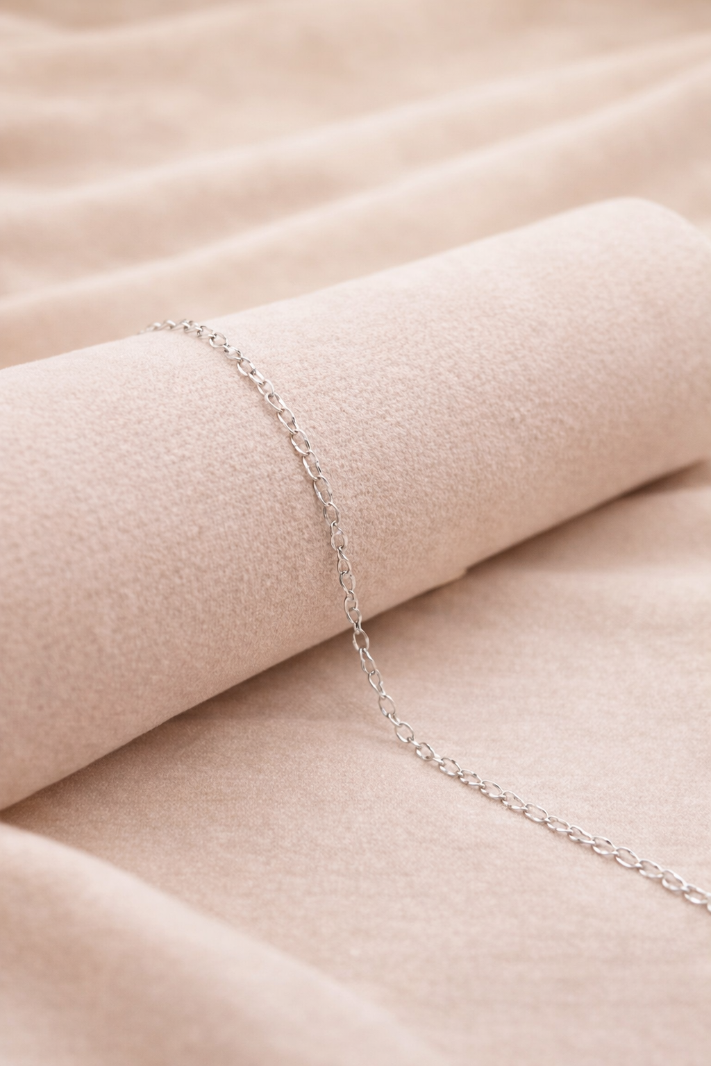 Kette Easy Wear silber heller Hintergrund